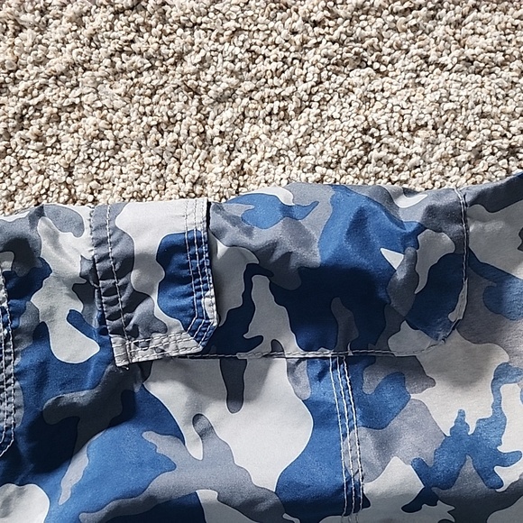 Camo cargo swooshy pants - Picture 2 of 7